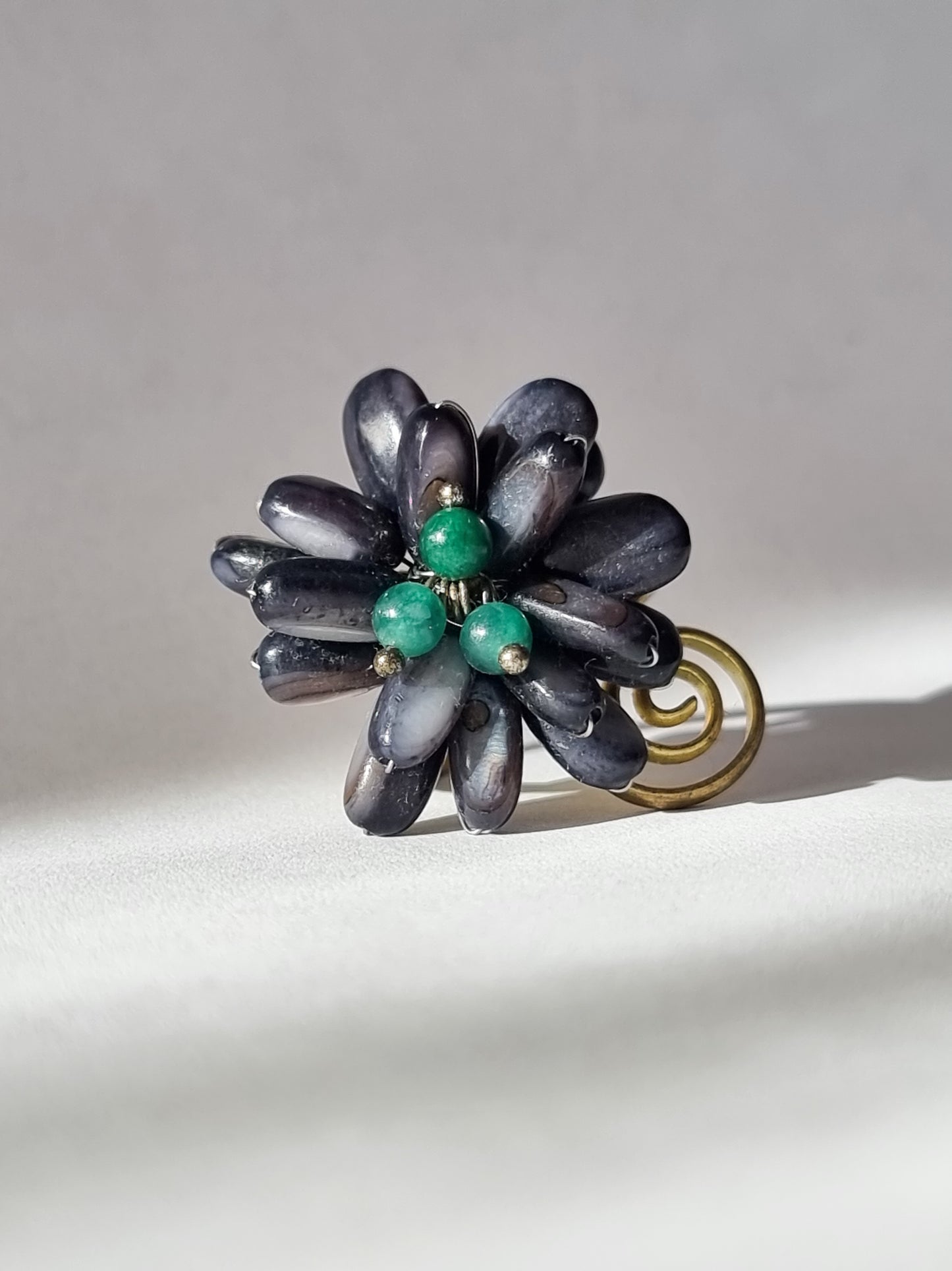 Anello "Fiorellino di Madreperla"