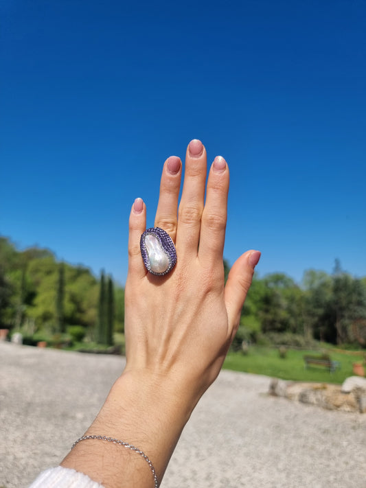 Anello Perla Keshi allungata