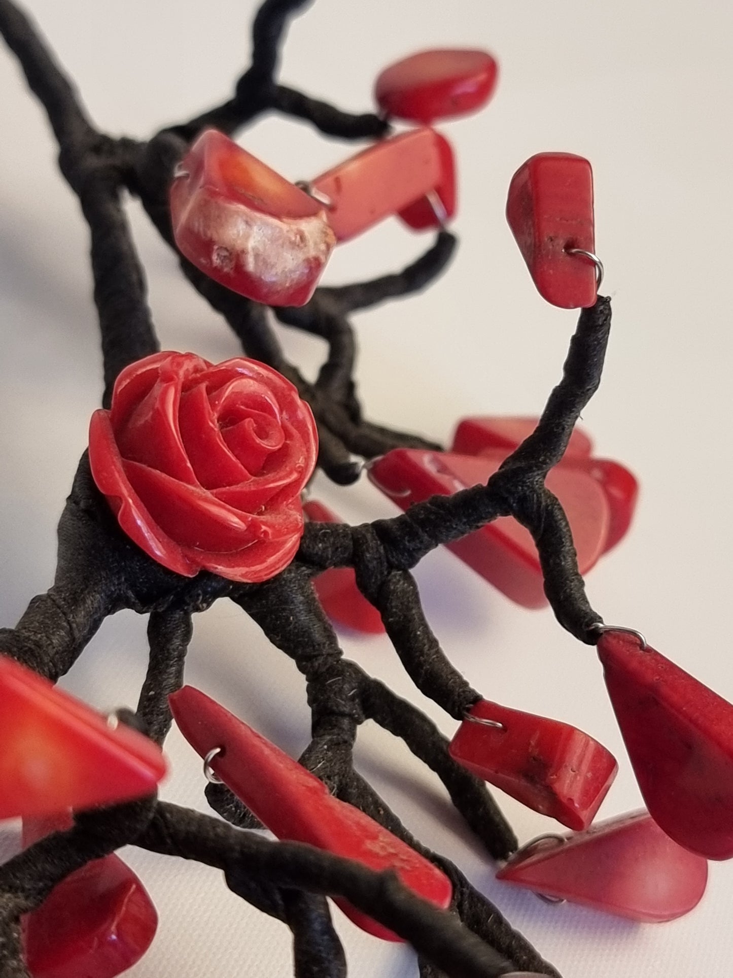Collana Floreale Rose di Corallo Rosso